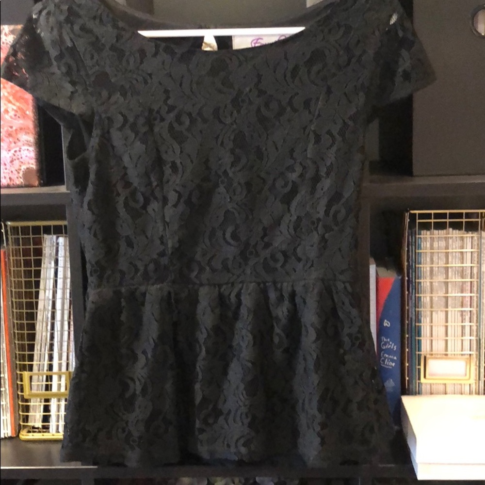 Black lace top | Size S | Never worn